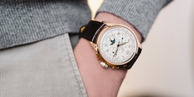 2022_Vogl_Ready to Wear_Breitling_Banner_mobil_1 2022_Vogl_Ready to Wear_Breitling_Banner_mobil_1