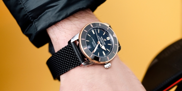 2022_Vogl_Ready to Wear_Breitling_Banner_mobil_2 2022_Vogl_Ready to Wear_Breitling_Banner_mobil_2