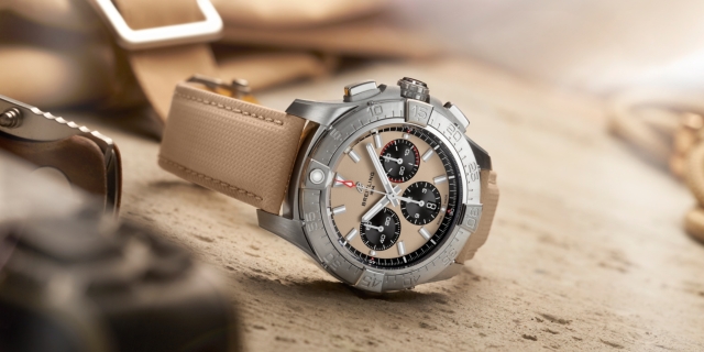 2023_Breitling_Avenger_Chrono 44_Banner_Mobil 2023_Breitling_Avenger_Chrono 44_Banner_Mobil