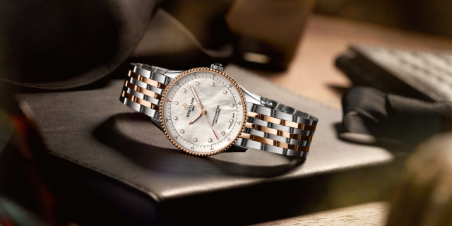 2023_Breitling_Banner Navitimer 32_Mobil 2023_Breitling_Banner Navitimer 32_Mobil